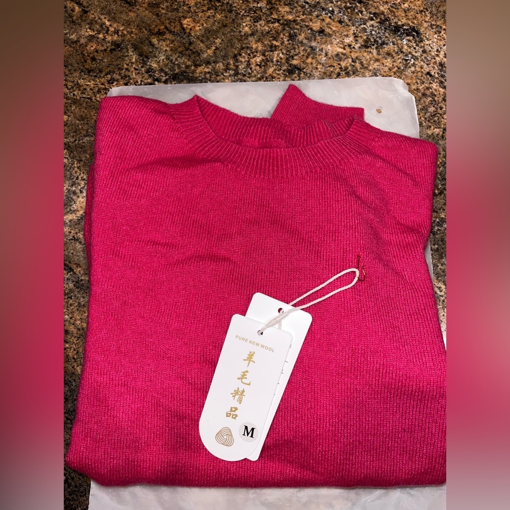 Women's Pink Crew Neck Sweater